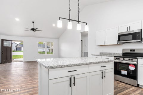 Tiny photo for 172 Sky View Meadow Drive, Crossville, TN 38555 (MLS # 1355748)