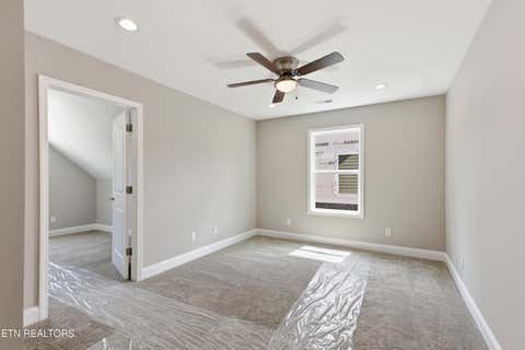 Tiny photo for 162 Crossroads Blvd, Oak Ridge, TN 37830 (MLS # 1347656)