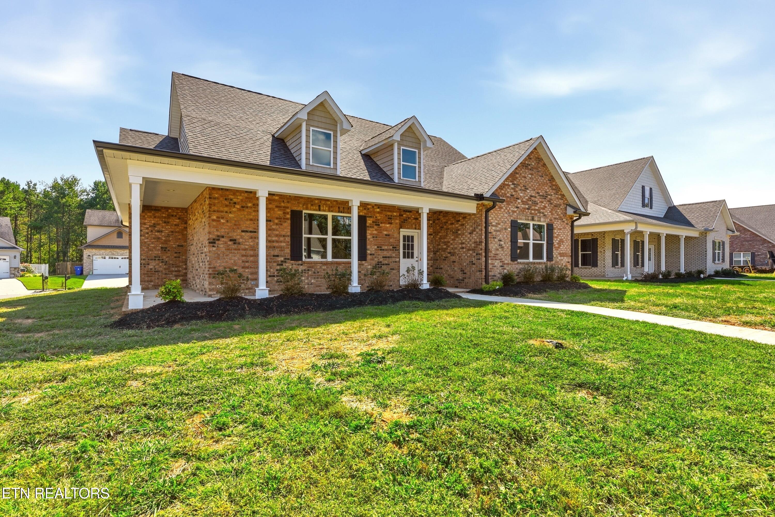 162 Crossroads Blvd