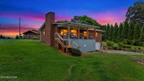 Photo of 2812 Mentor Rd, Louisville, TN 37777 (MLS # 1347984)