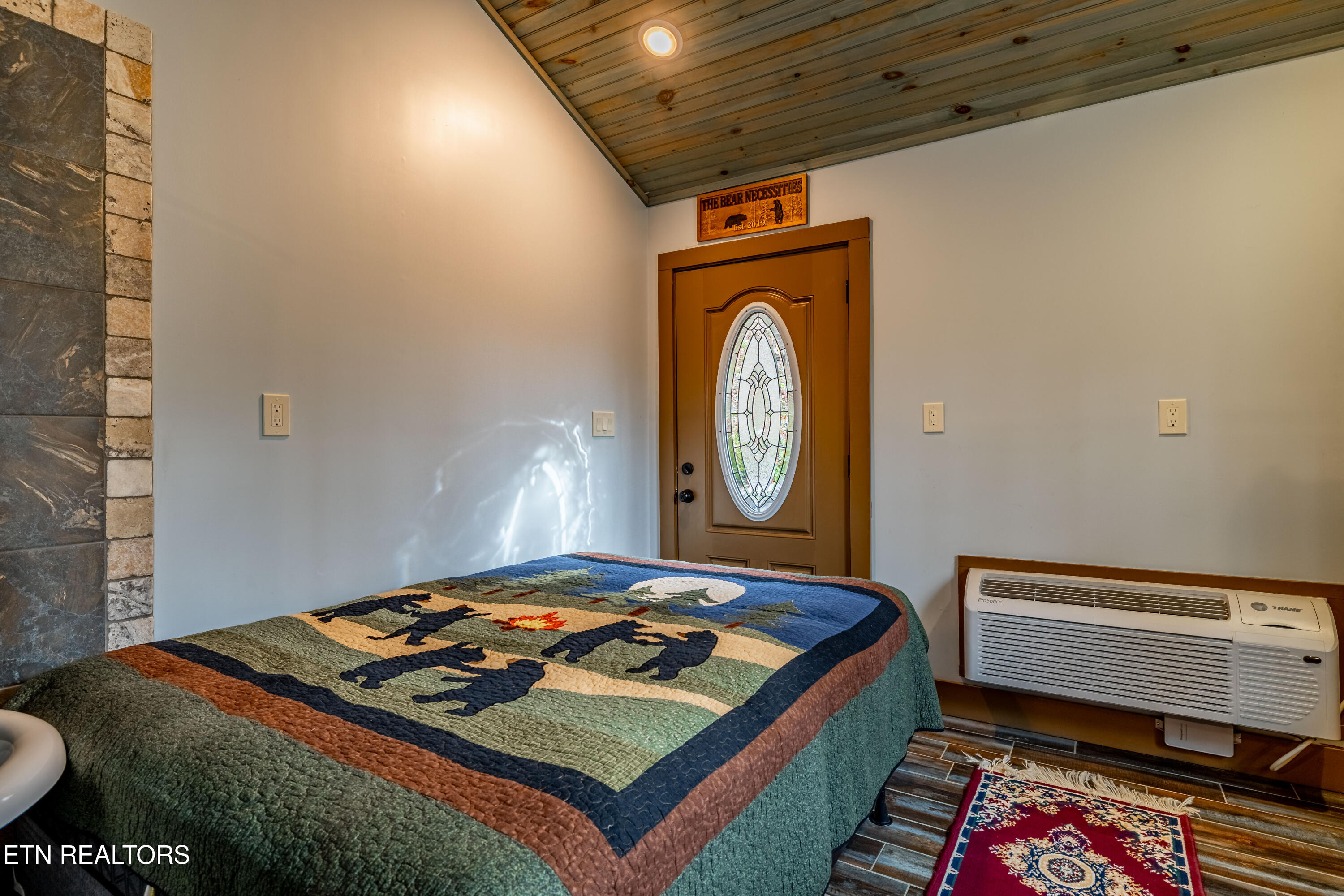 5909 Old Walland Hwy