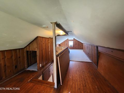 Tiny photo for 5724 Woodale Drive, Knoxville, TN 37912 (MLS # 1323113)