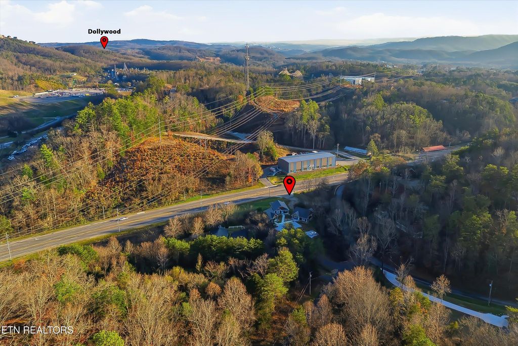 Photo of 1012 Pinyon Circle, Pigeon Forge, TN 37863 (MLS # 1317646)