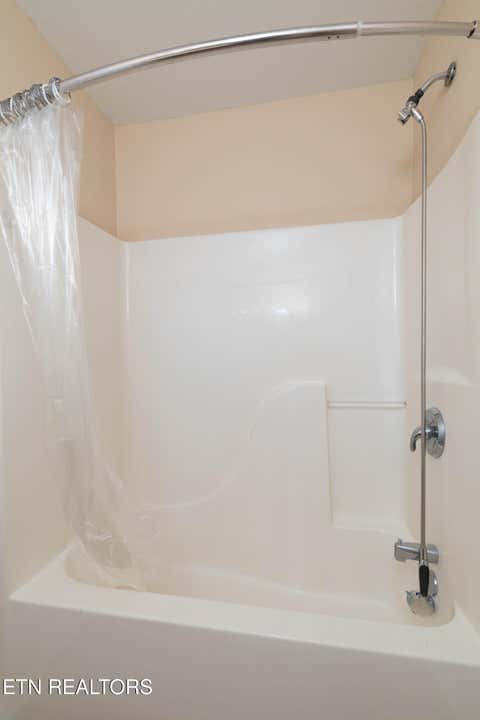 Tiny photo for 801 Colonial Estates Way, Knoxville, TN 37920 (MLS # 1350104)