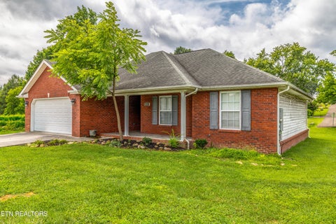 Tiny photo for 801 Colonial Estates Way, Knoxville, TN 37920 (MLS # 1350104)