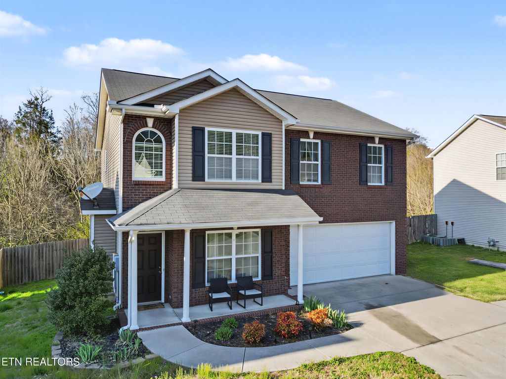 Photo of 5917 Apple Valley Drive, Knoxville, TN 37924 (MLS # 1333584)