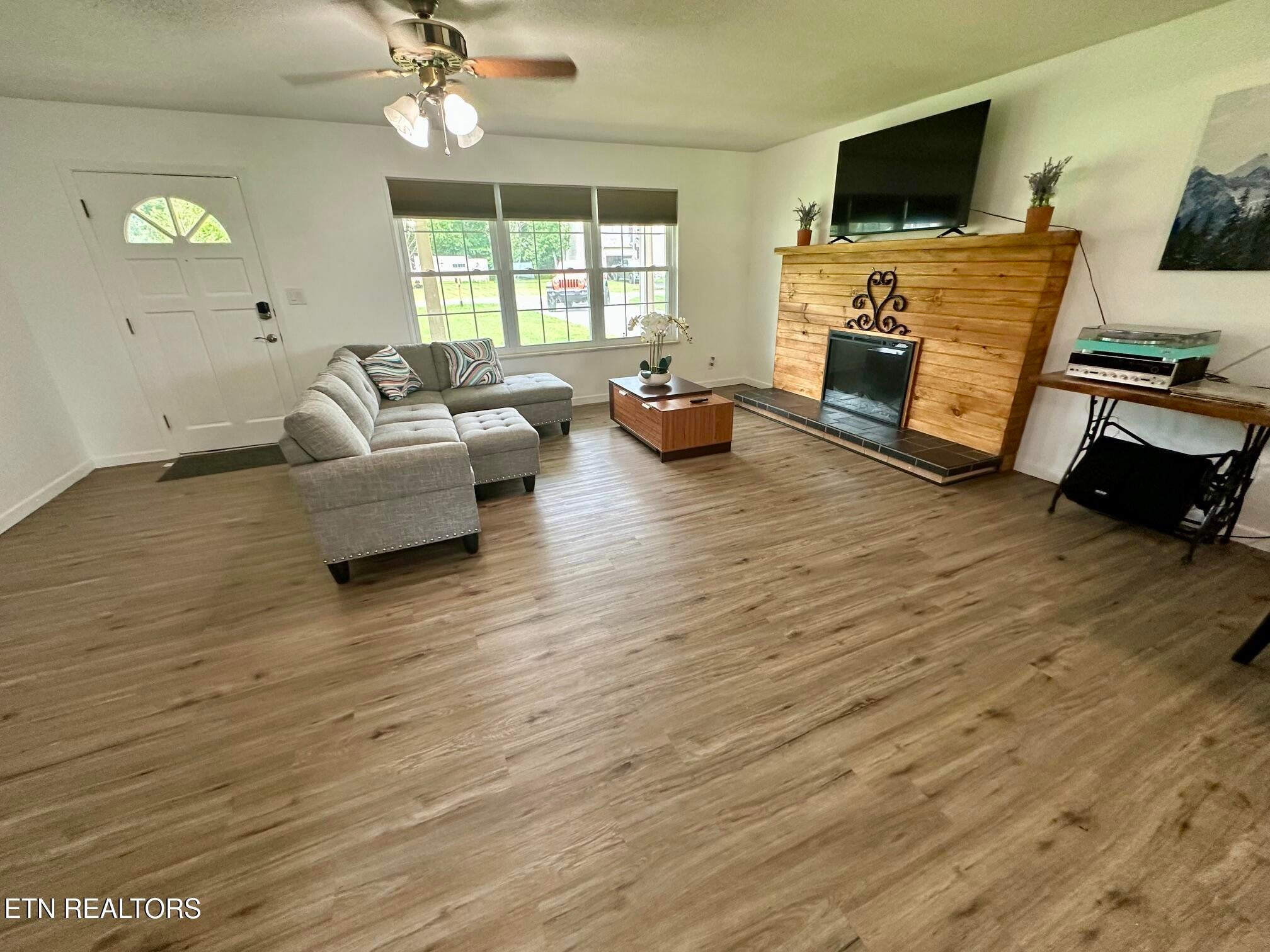 2669 High Valley Drive