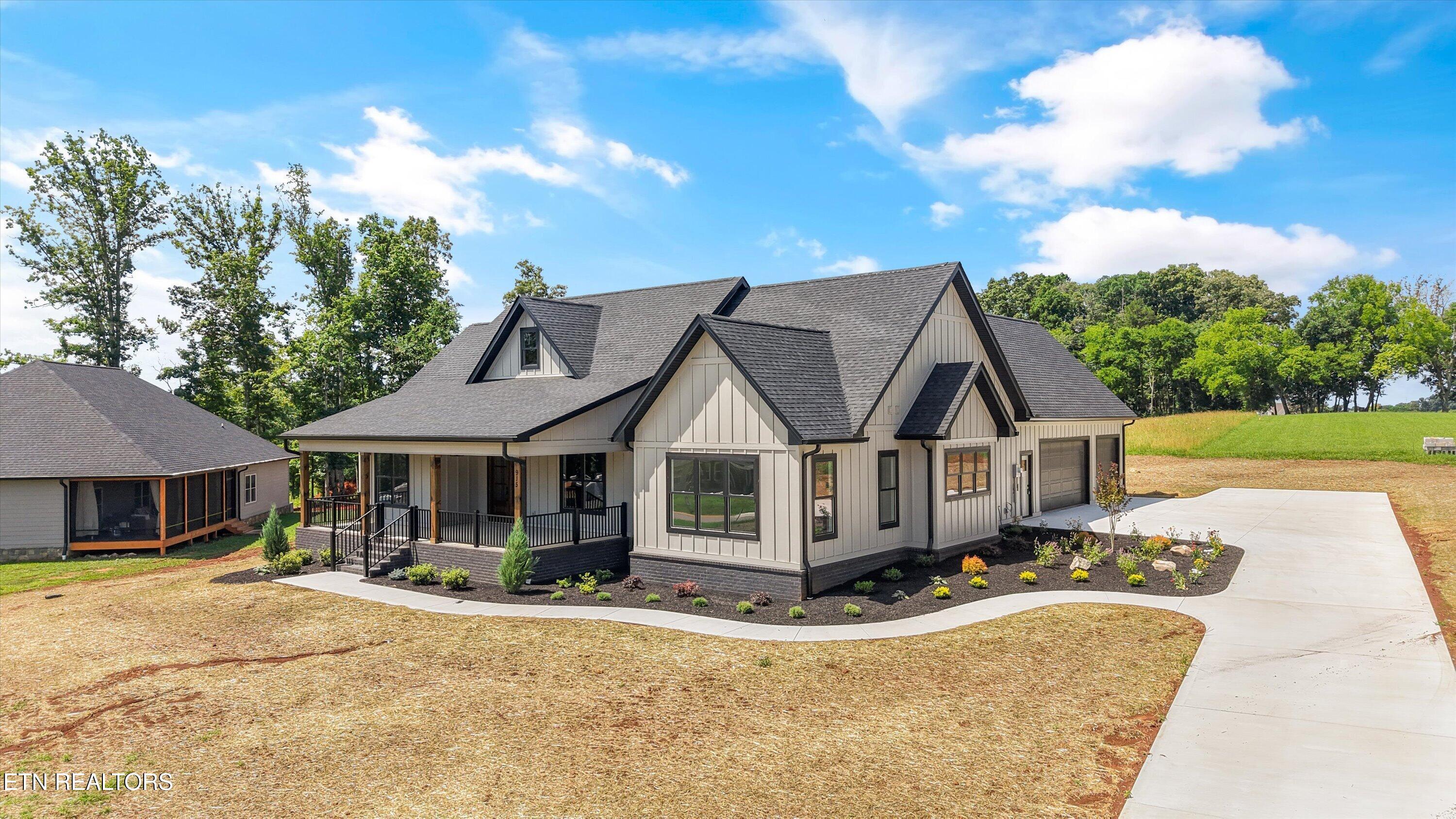 915 Sophie Drive