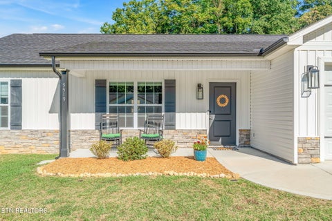 Tiny photo for 5519 Berkley Landing Lane, Knoxville, TN 37918 (MLS # 1357409)