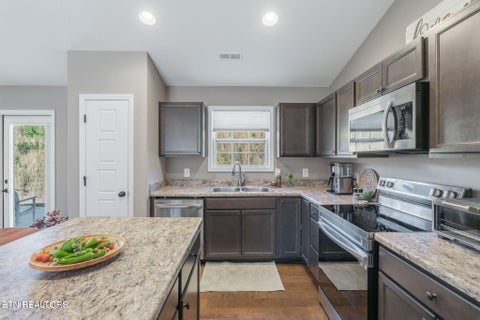 Tiny photo for 5519 Berkley Landing Lane, Knoxville, TN 37918 (MLS # 1357409)