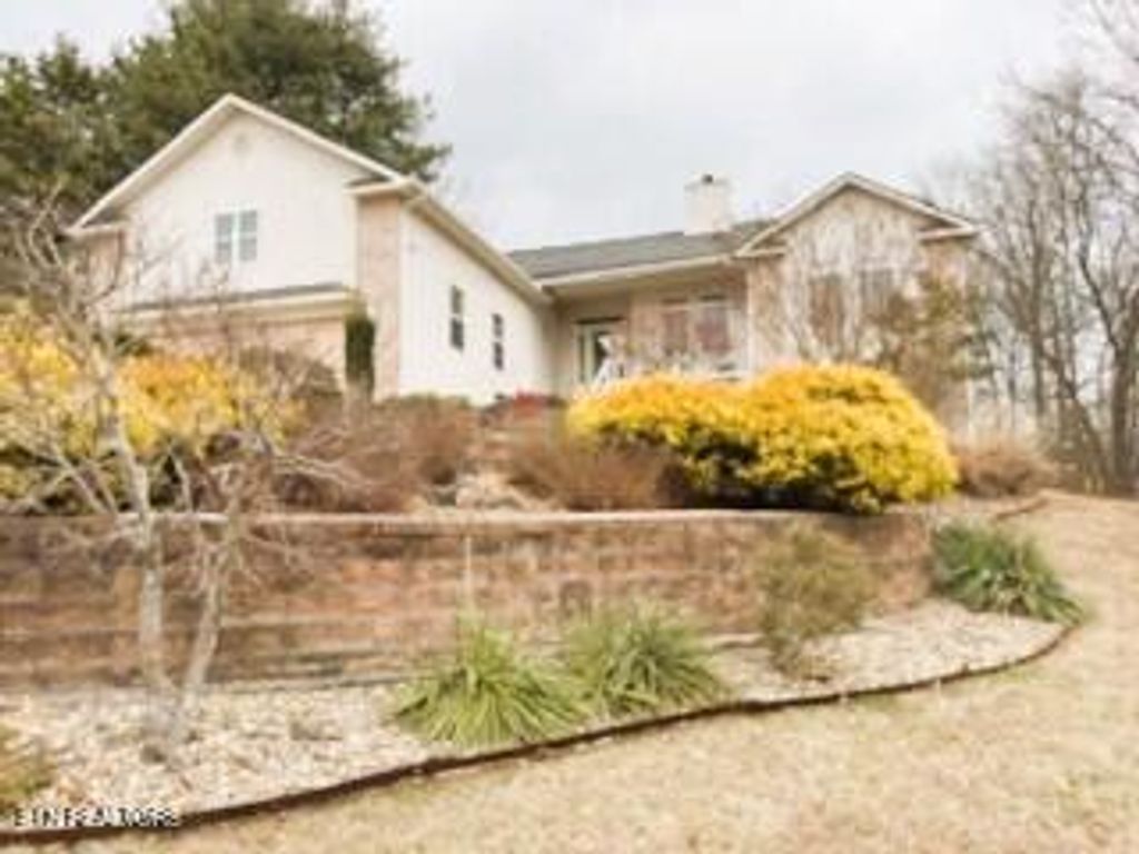 Photo of 357 Snead Drive, Crossville, TN 38558 (MLS # 1328692)