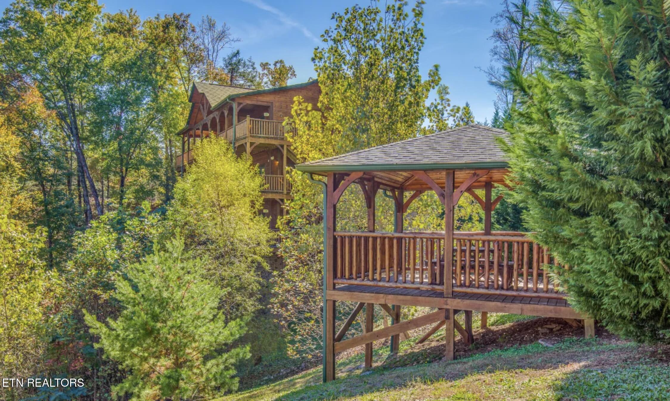 204 Dogwood Point Way