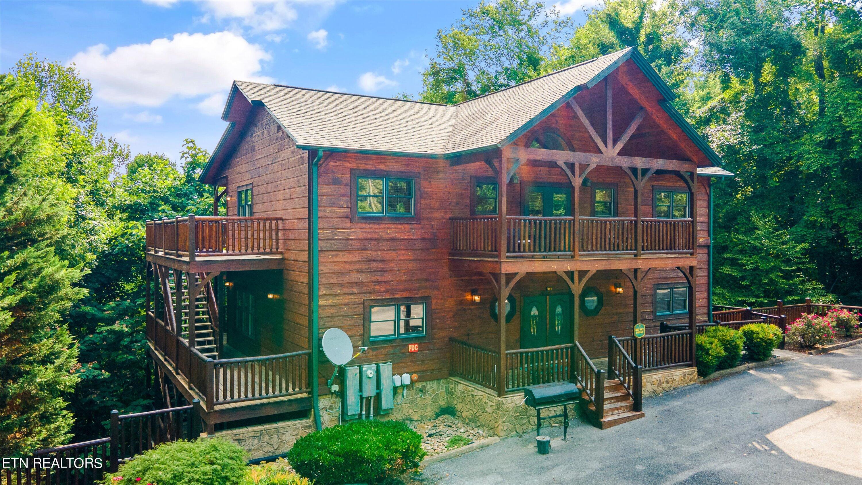 204 Dogwood Point Way