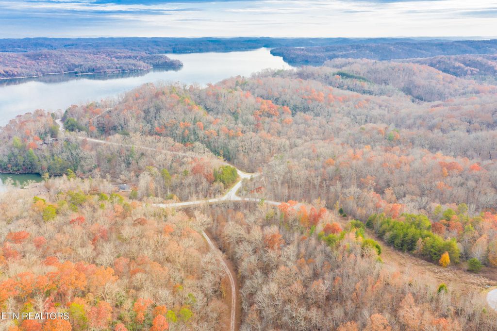Photo of Bluegreen Way, Rockwood, TN 37854 (MLS # 1312168)