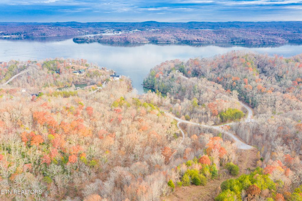 Photo of Bluegreen Way, Rockwood, TN 37854 (MLS # 1312168)