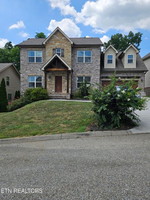 1325 Sloping Hill Lane Knoxville TN 37931