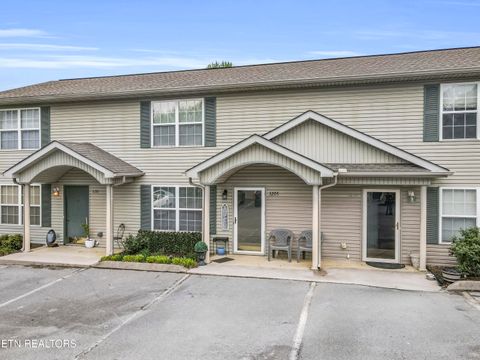 Photo of 3205 Quiet Way, Knoxville, TN 37918 (MLS # 1334365)