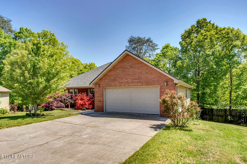 Photo of 605 Marston Lane, Knoxville, TN 37920 (MLS # 1337954)