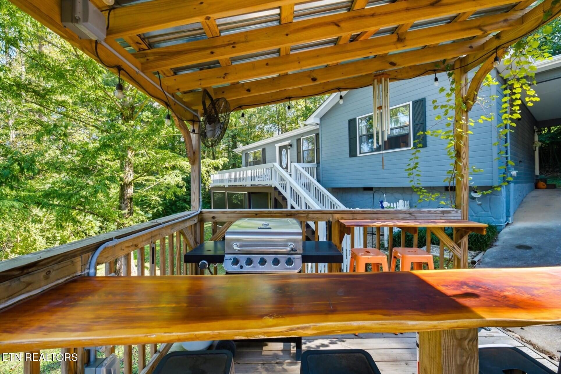 10000 Sugar Pine Court