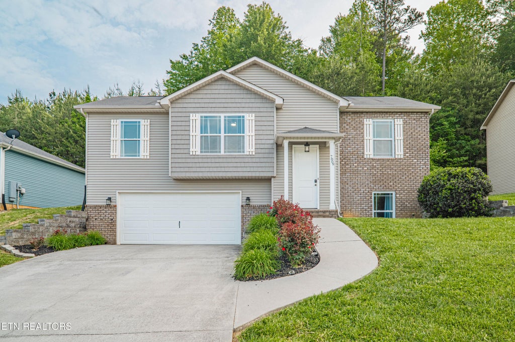 Photo of 7809 Elkton Lane, Powell, TN 37849 (MLS # 1358752)