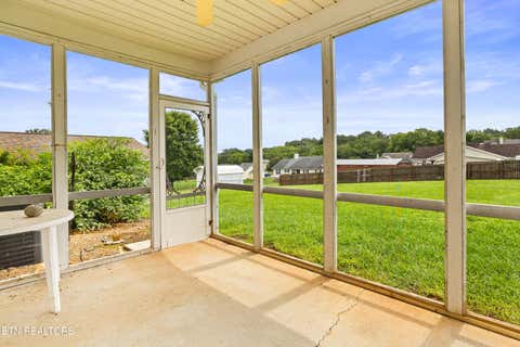 Tiny photo for 5748 Quail Run Drive, Maryville, TN 37804 (MLS # 1349825)