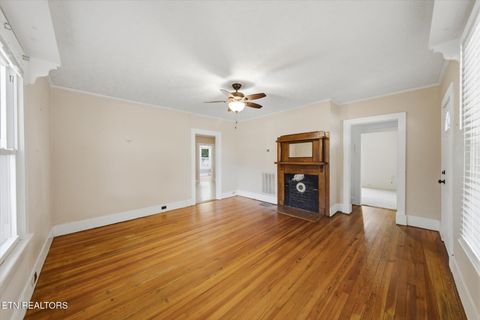 Tiny photo for 907 W 2Nd Ave, Lenoir City, TN 37771 (MLS # 1347926)