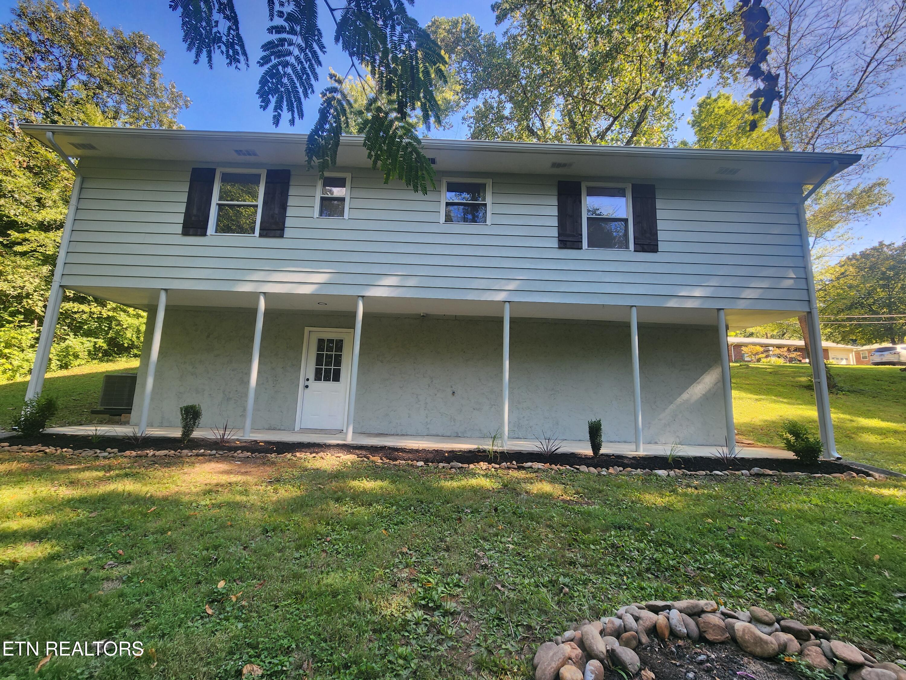 1305 Topside View Drive