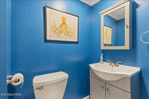Tiny photo for 545 Edgewood Drive, Sweetwater, TN 37874 (MLS # 1359621)