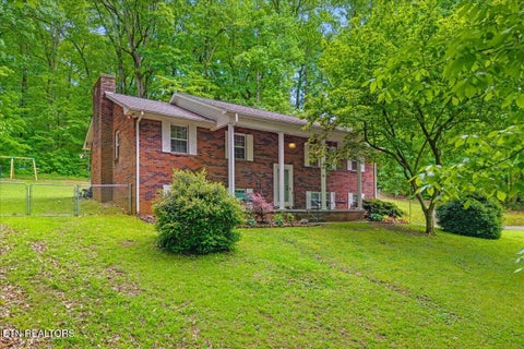 Tiny photo for 545 Edgewood Drive, Sweetwater, TN 37874 (MLS # 1359621)