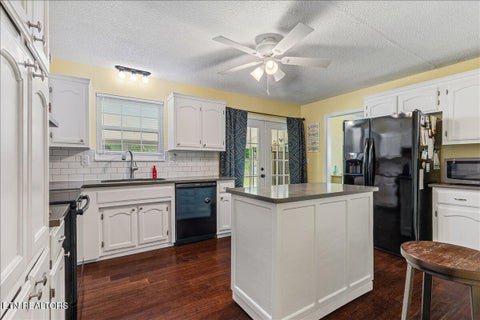 Tiny photo for 545 Edgewood Drive, Sweetwater, TN 37874 (MLS # 1359621)