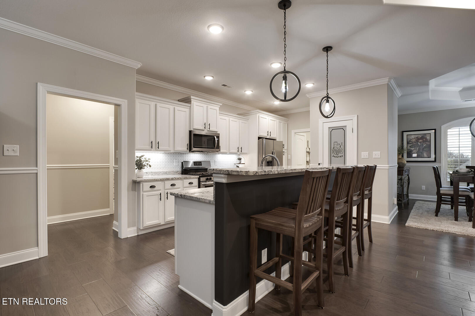 Loudon, Tennessee 37774, United States, 3 Bedrooms Bedrooms, ,3 BathroomsBathrooms,Residential,Pending,3551