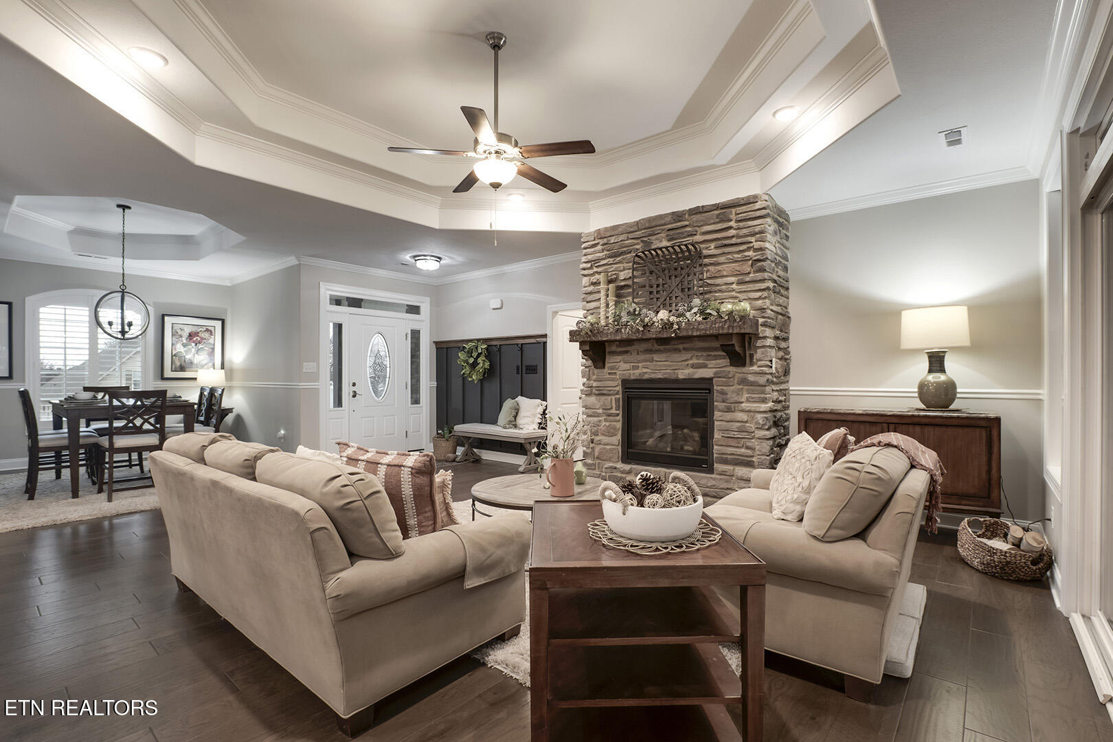 Loudon, Tennessee 37774, United States, 3 Bedrooms Bedrooms, ,3 BathroomsBathrooms,Residential,Pending,3551