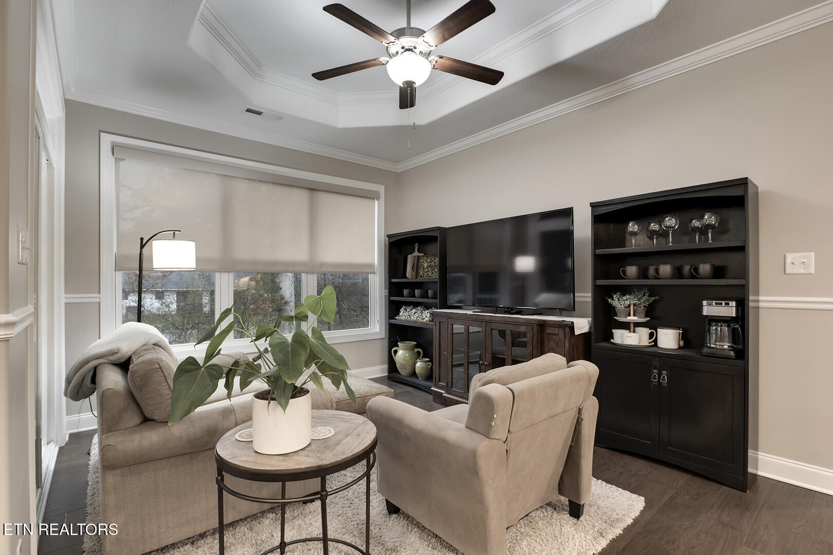 Loudon, Tennessee 37774, United States, 3 Bedrooms Bedrooms, ,3 BathroomsBathrooms,Residential,Pending,3551