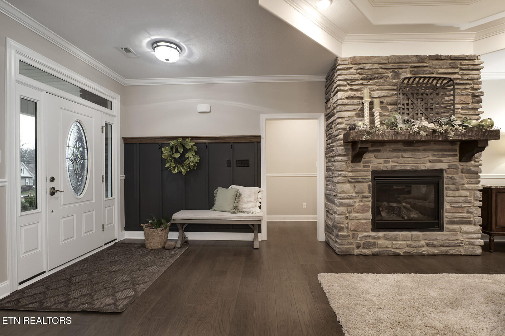 Loudon, Tennessee 37774, United States, 3 Bedrooms Bedrooms, ,3 BathroomsBathrooms,Residential,Pending,3551