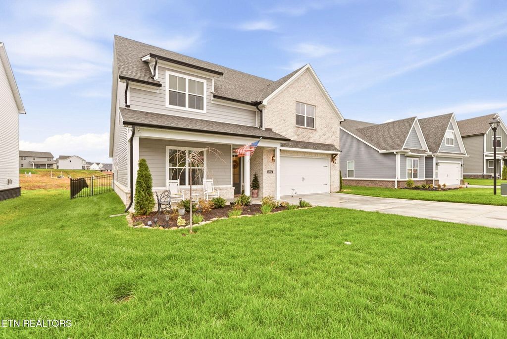 Photo of 12142 Signal View Rd, Knoxville, TN 37932 (MLS # 1332721)