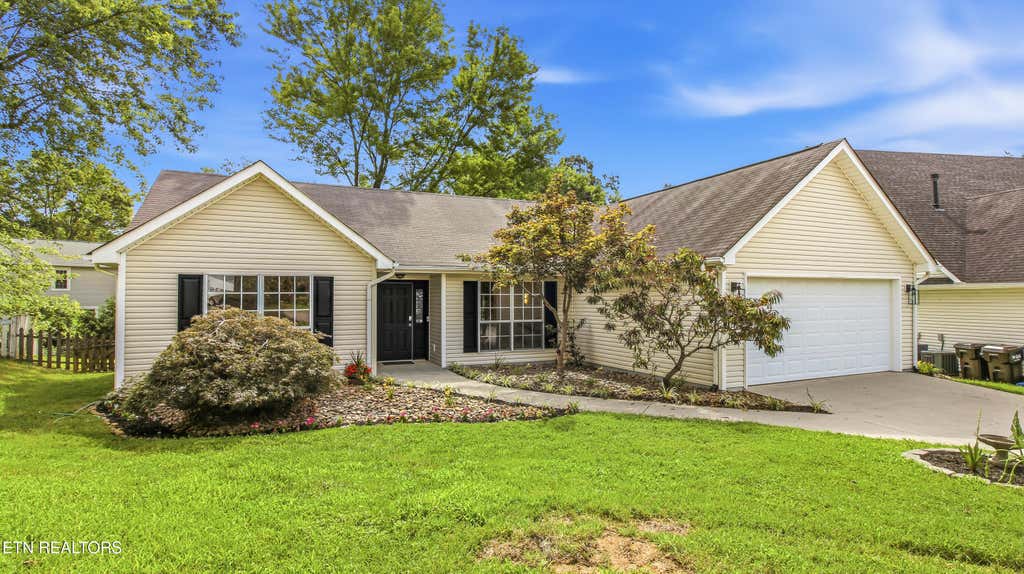 Photo of 8108 Legacy Lane, Knoxville, TN 37919 (MLS # 1349194)