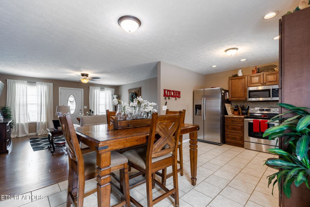 Photo of 699 Privet Drive, Dandridge, TN 37725 (MLS # 1291000)