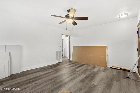 Tiny photo for 1629 Lenland Ave, Knoxville, TN 37920 (MLS # 1324595)