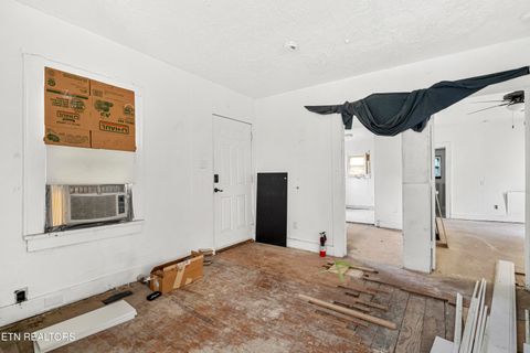 Tiny photo for 1629 Lenland Ave, Knoxville, TN 37920 (MLS # 1324595)
