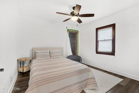 Tiny photo for 1629 Lenland Ave, Knoxville, TN 37920 (MLS # 1324595)