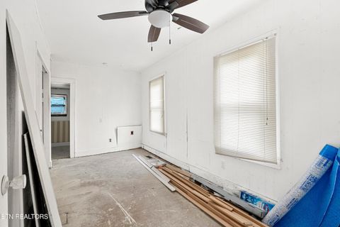 Tiny photo for 1629 Lenland Ave, Knoxville, TN 37920 (MLS # 1324595)