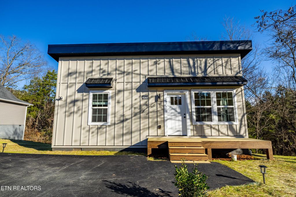 Photo of 2820 Deer Stand Drive, Sevierville, TN 37876 (MLS # 1323353)