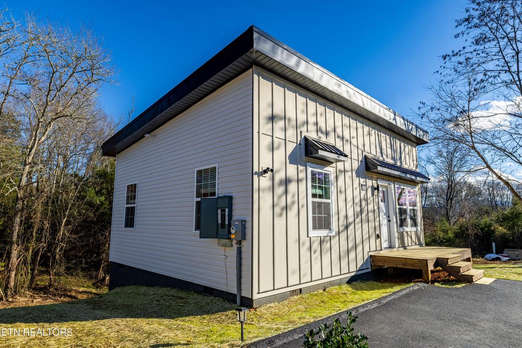 Photo of 2820 Deer Stand Drive, Sevierville, TN 37876 (MLS # 1323353)