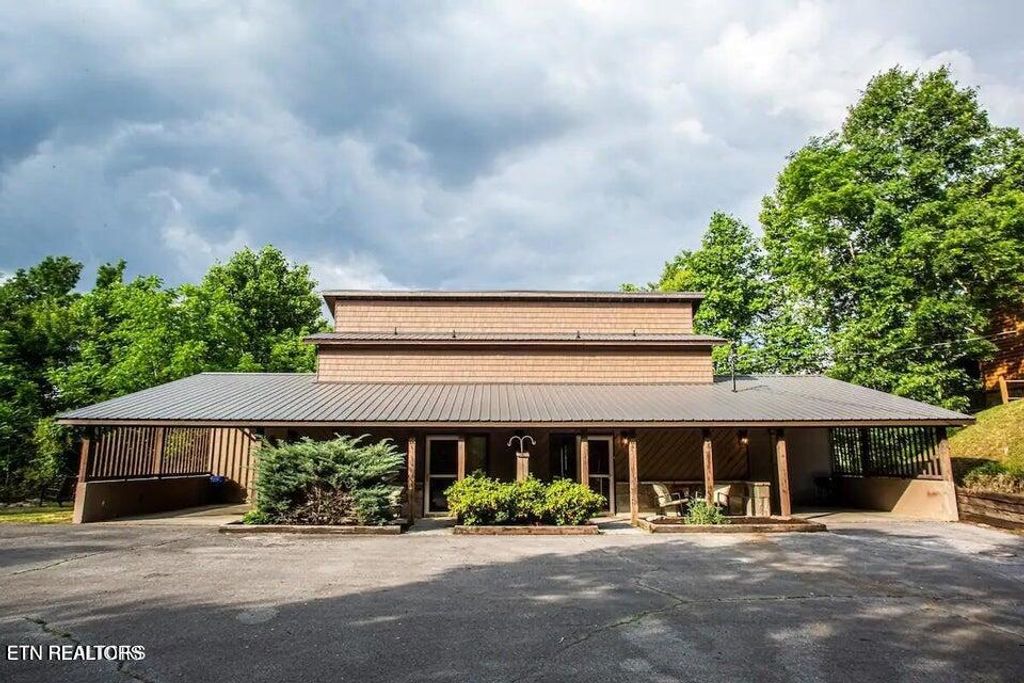 Photo of 4238 Dollys Drive #UNIT 106C&amp;D, Sevierville, TN 37876 (MLS # 1317723)