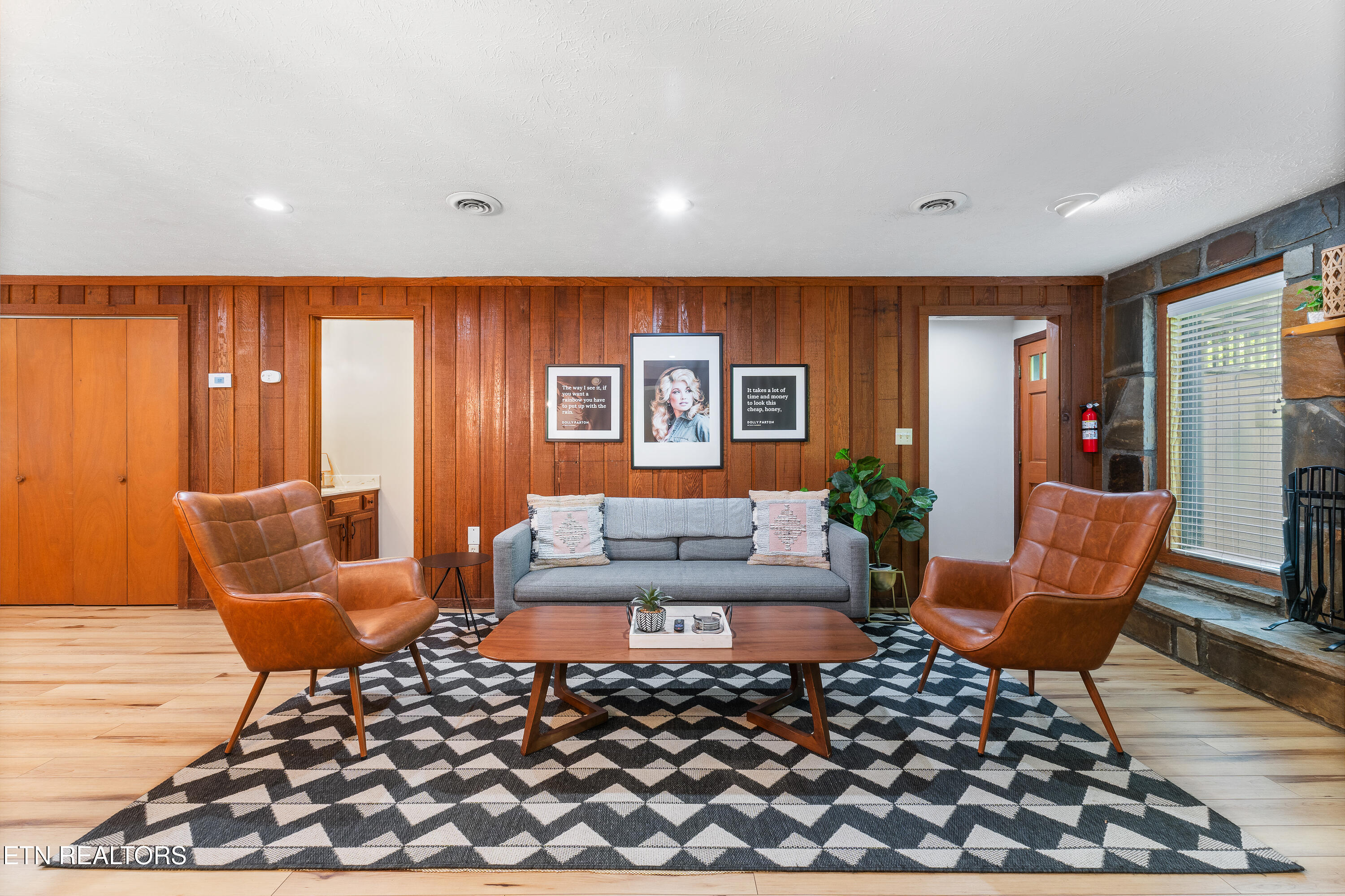 4238 Dollys Drive UNIT 106C&D