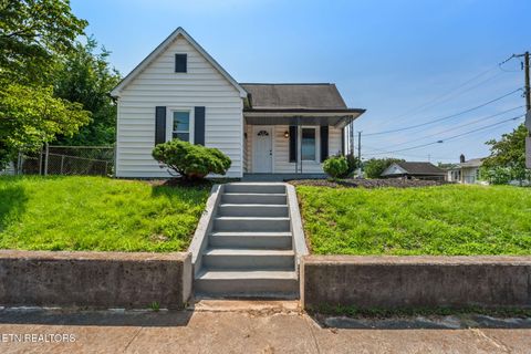 Photo of 1338 Louisiana Ave, Knoxville, TN 37921 (MLS # 1341649)