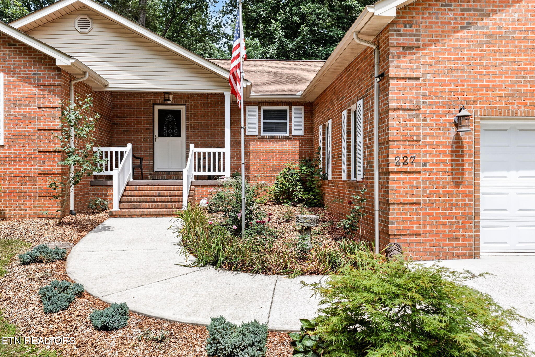 227 Saint George Drive