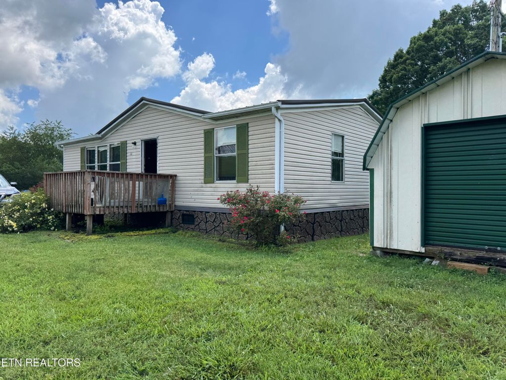 Photo of 116 Roberts Lane, Tazewell, TN 37879 (MLS # 1309820)