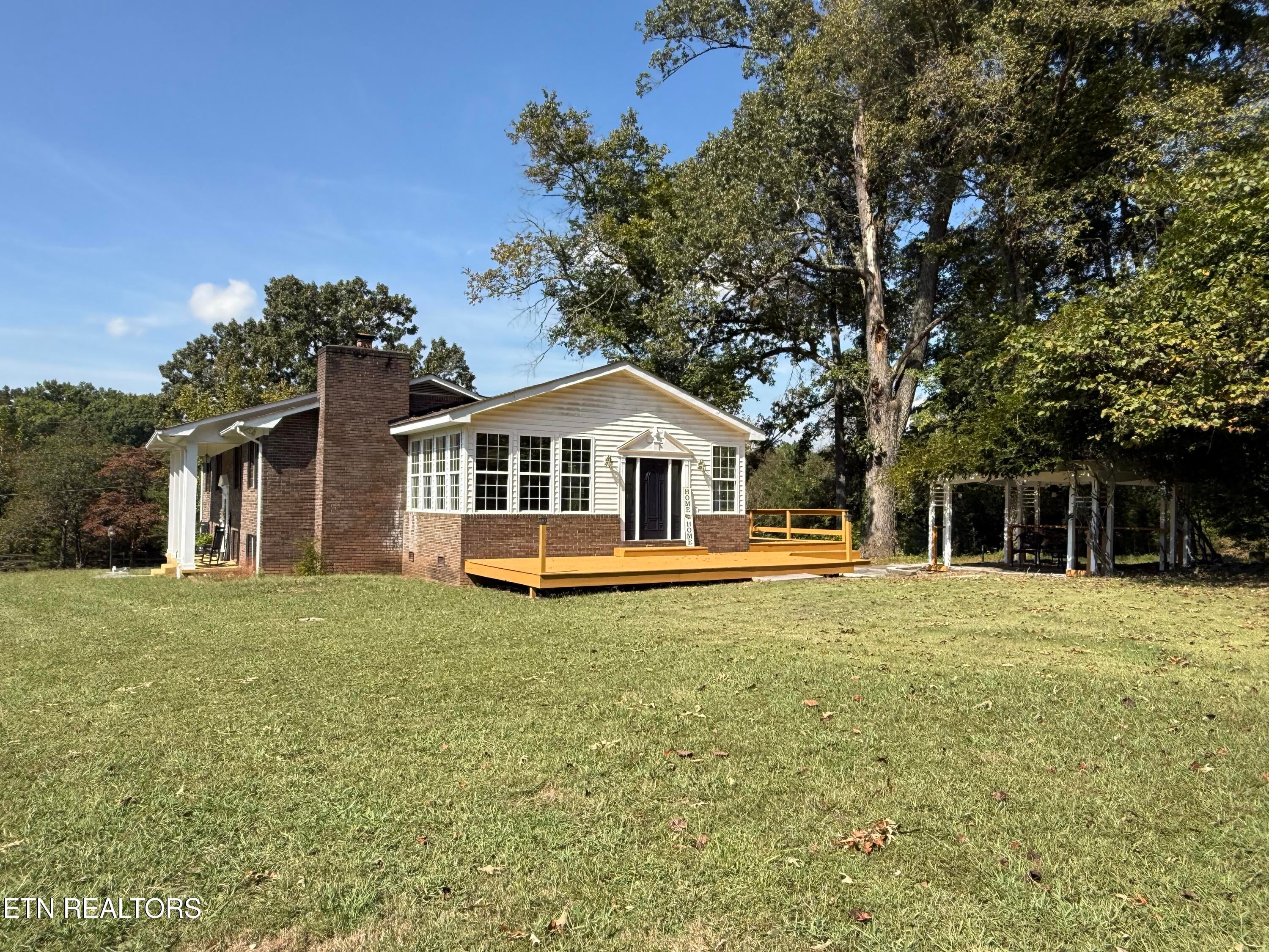 7803 Lucky Lane