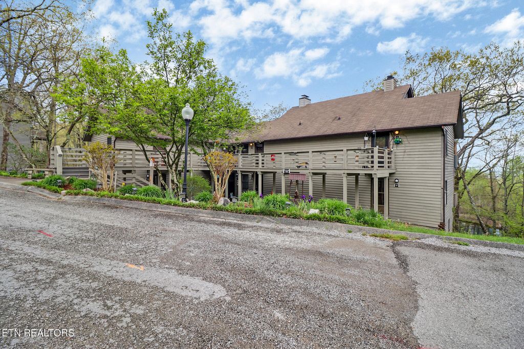 Photo of 169 Moytoy Rd U 107 Rd, Crab Orchard, TN 37723 (MLS # 1299533)